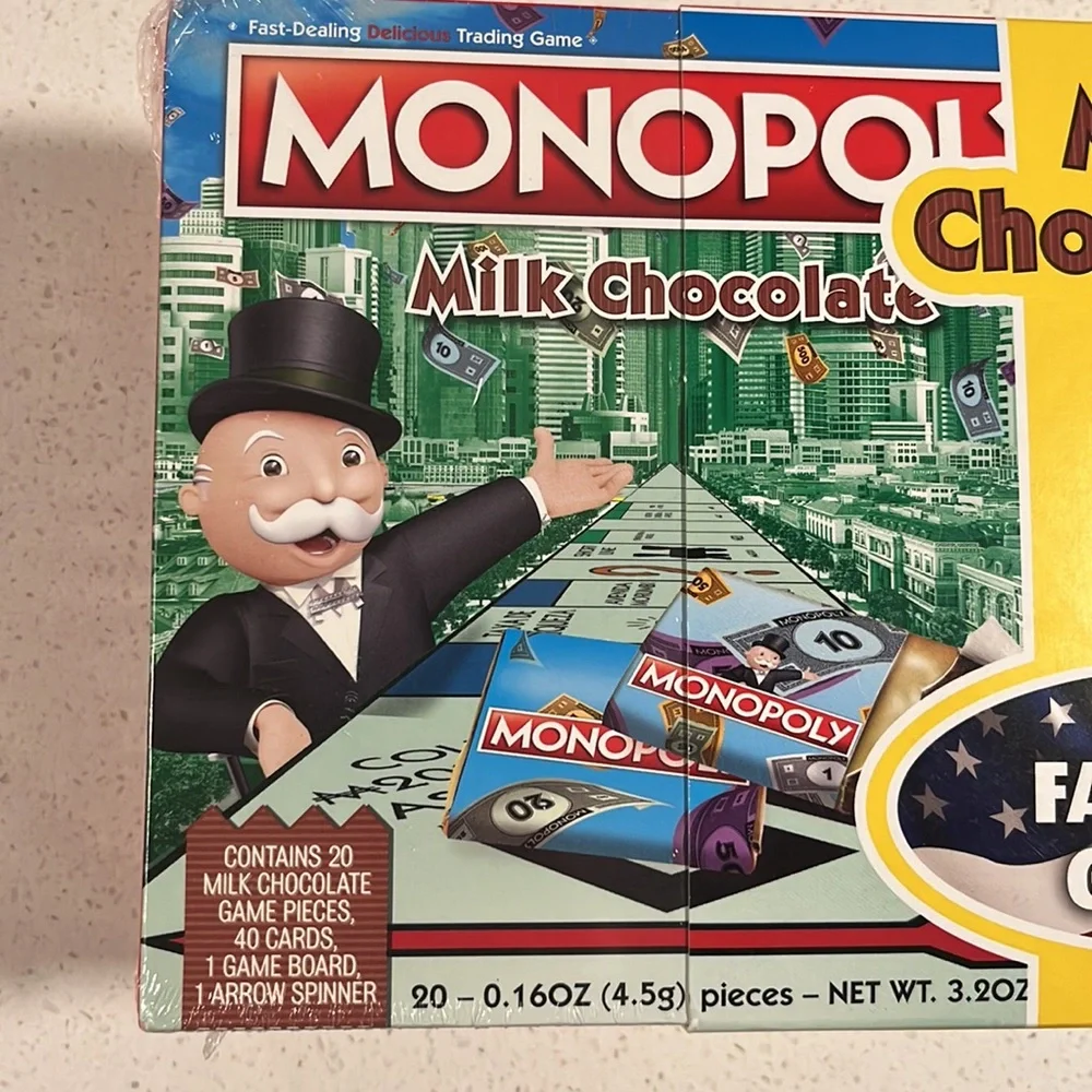 Games - Americas Favorite Games! Scrabble, Guess who?, Monopoly and Candy Land